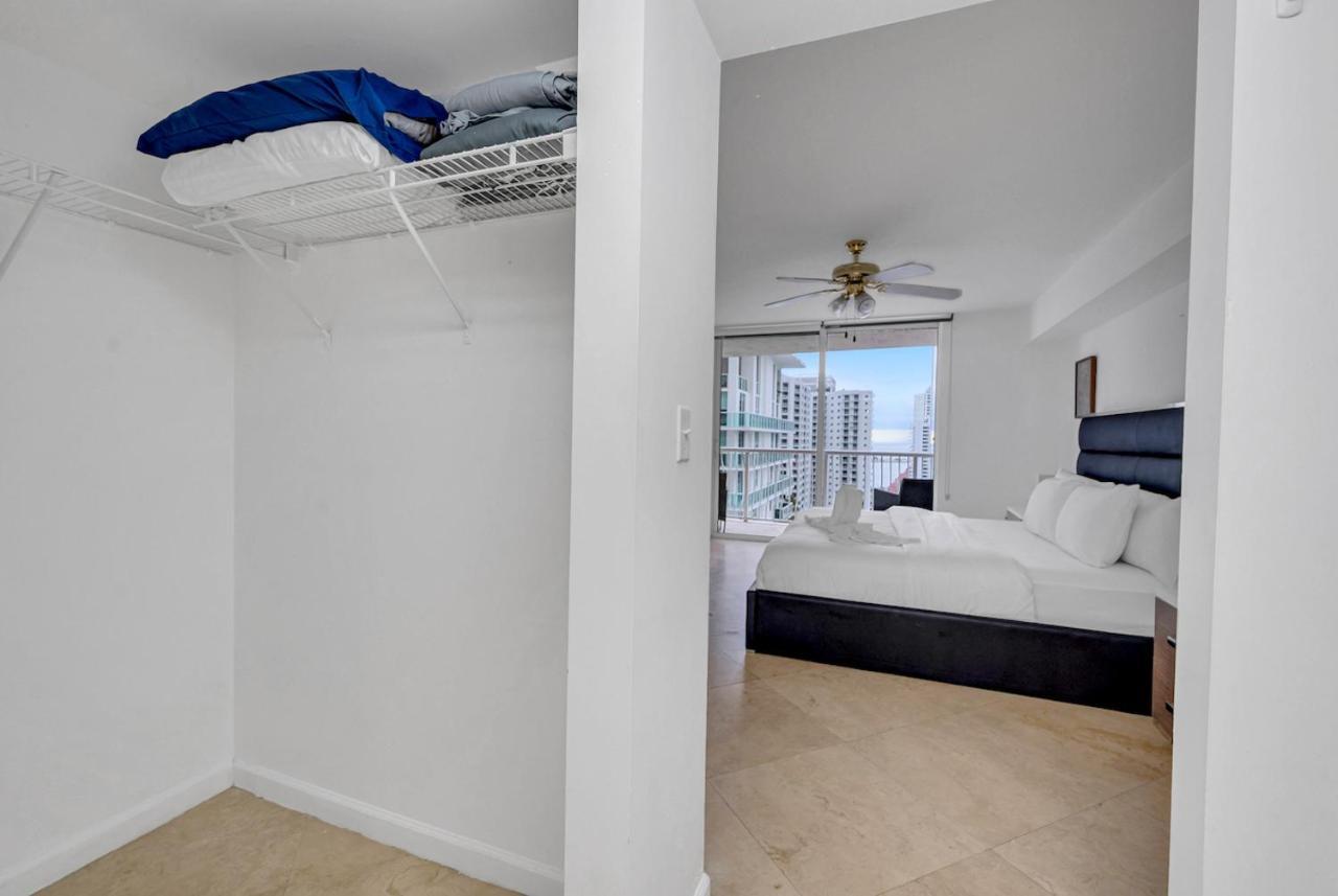 Gorgeous 1Br Condo Brickell-Freeparking 마이애미 외부 사진