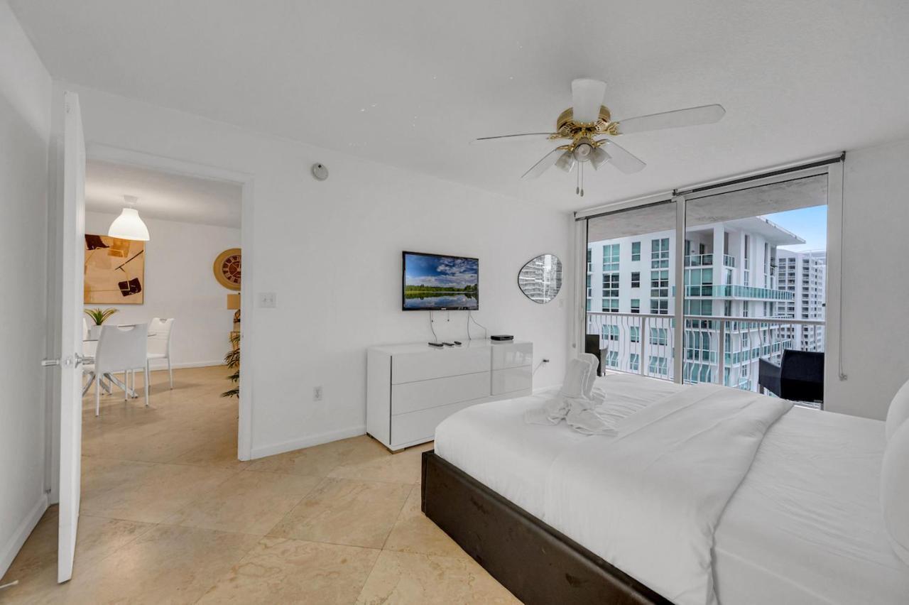 Gorgeous 1Br Condo Brickell-Freeparking 마이애미 외부 사진
