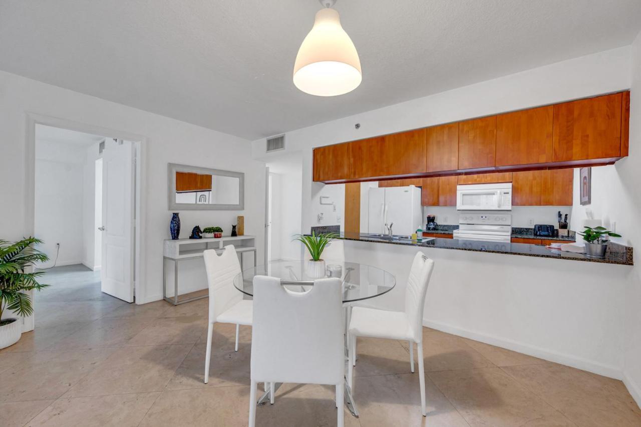 Gorgeous 1Br Condo Brickell-Freeparking 마이애미 외부 사진