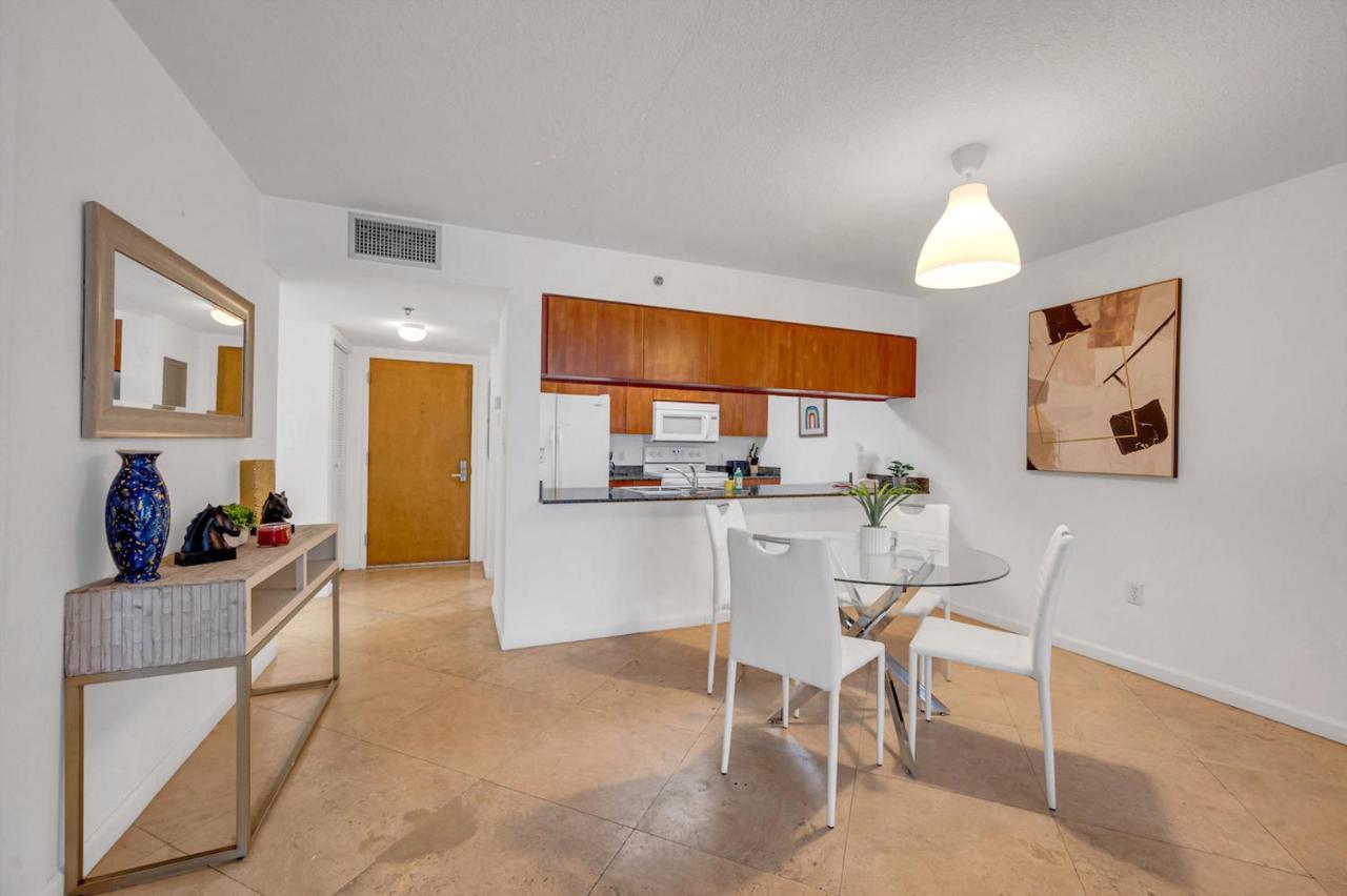 Gorgeous 1Br Condo Brickell-Freeparking 마이애미 외부 사진