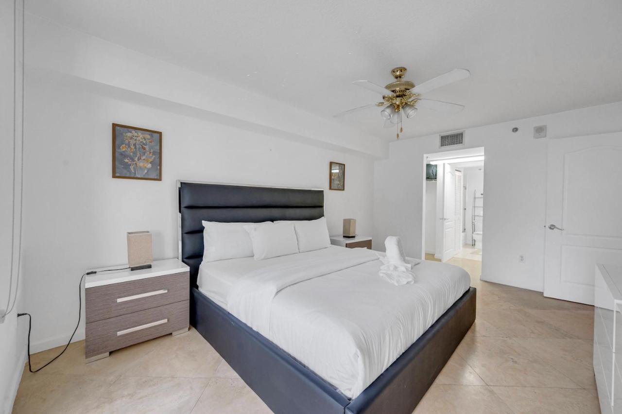 Gorgeous 1Br Condo Brickell-Freeparking 마이애미 외부 사진