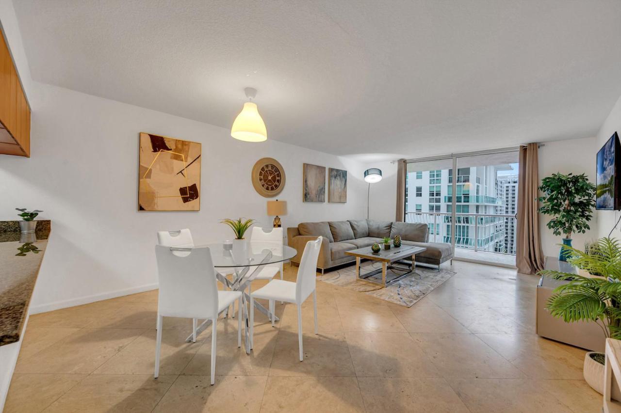 Gorgeous 1Br Condo Brickell-Freeparking 마이애미 외부 사진